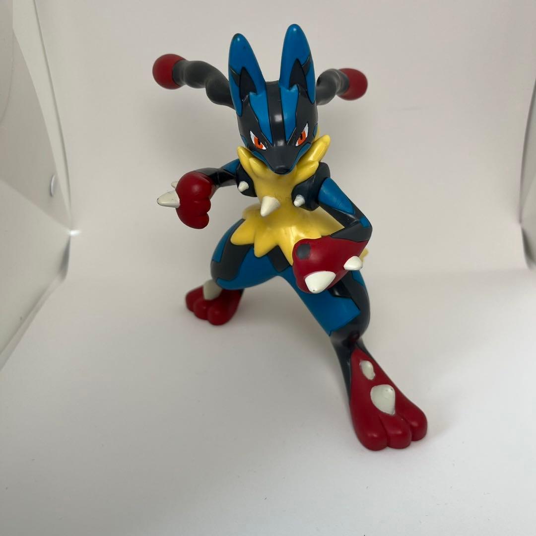 ルカリオ フィギュア 約16cm
