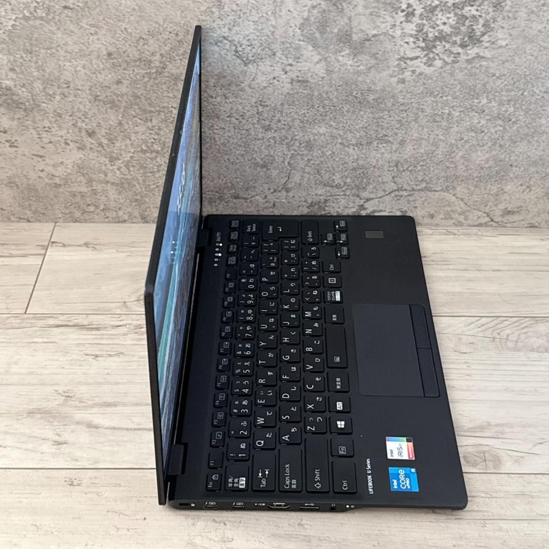 軽量 富士通 lifebook u9311/f 11世代i5 オフィス ノート