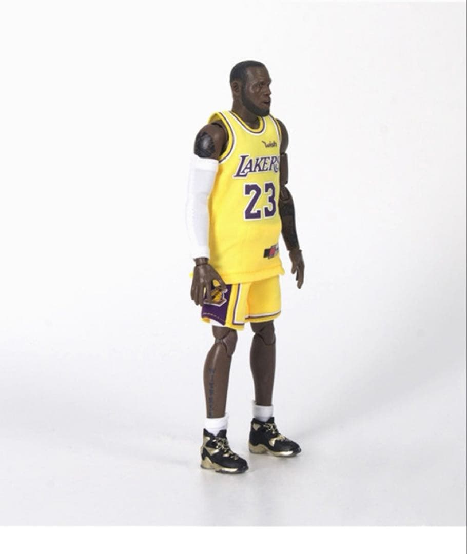 James 1/9 モーションマスターピース NBA レブロン・ジェームズ