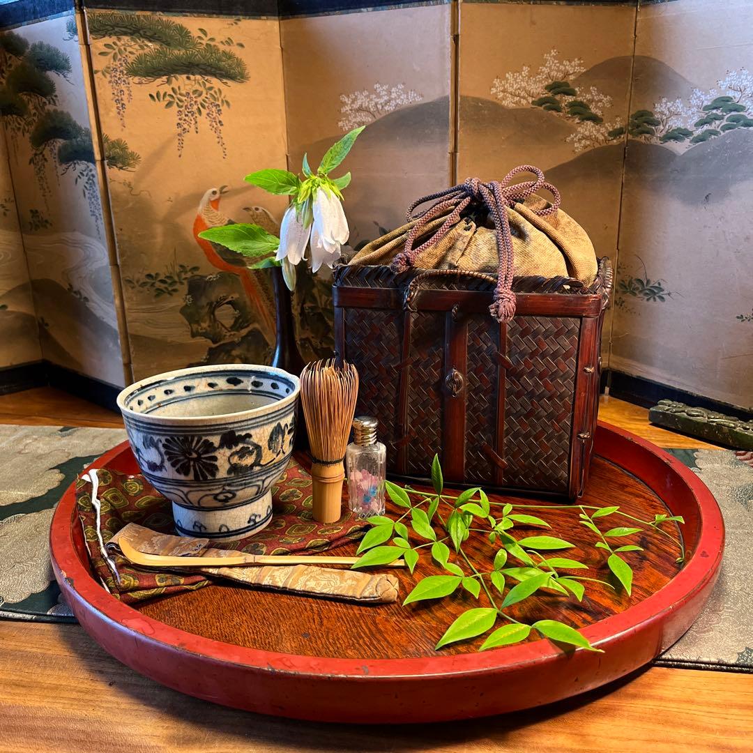 A837 時代巾着茶籠　茶道具　煎茶道具更紗　　竹細工　　銘有り（光寿）仕覆付き