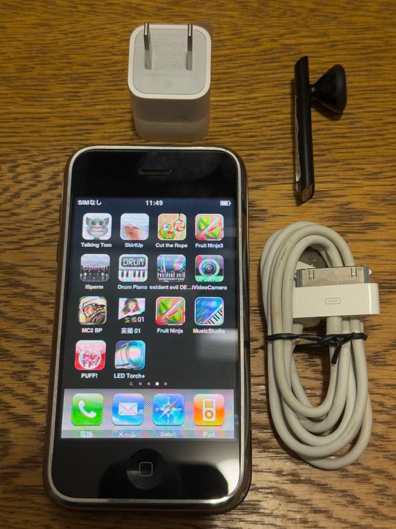 iPhone 2G 日本未発売　美品 8GB 初代iPhone　第1世代