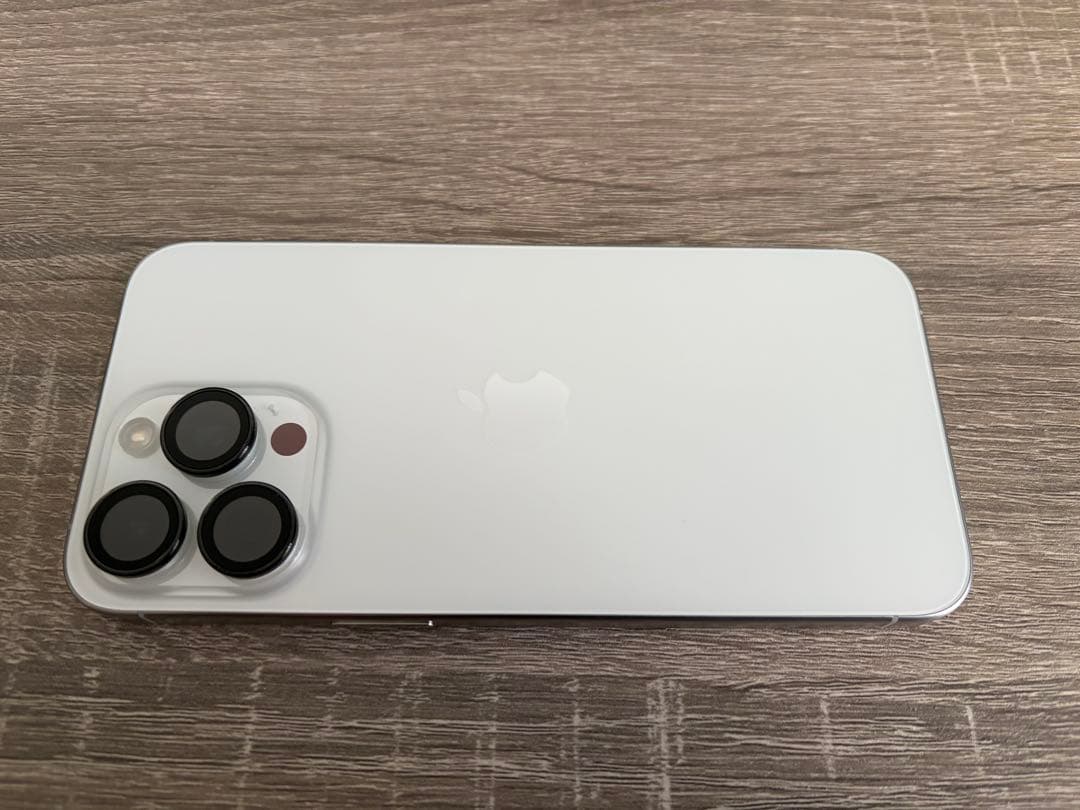 美品 iPhone 15 Pro Max 256GB SIMフリー ホワイト