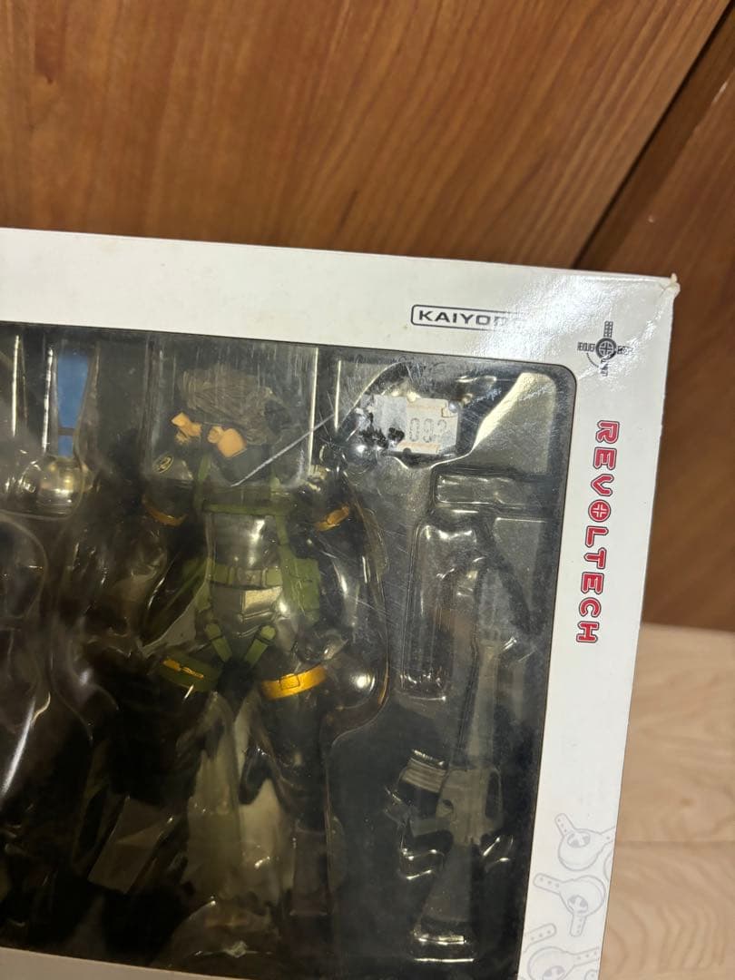 リボルテックヤマグチ スネーク メタルギアソリッド フィギュア