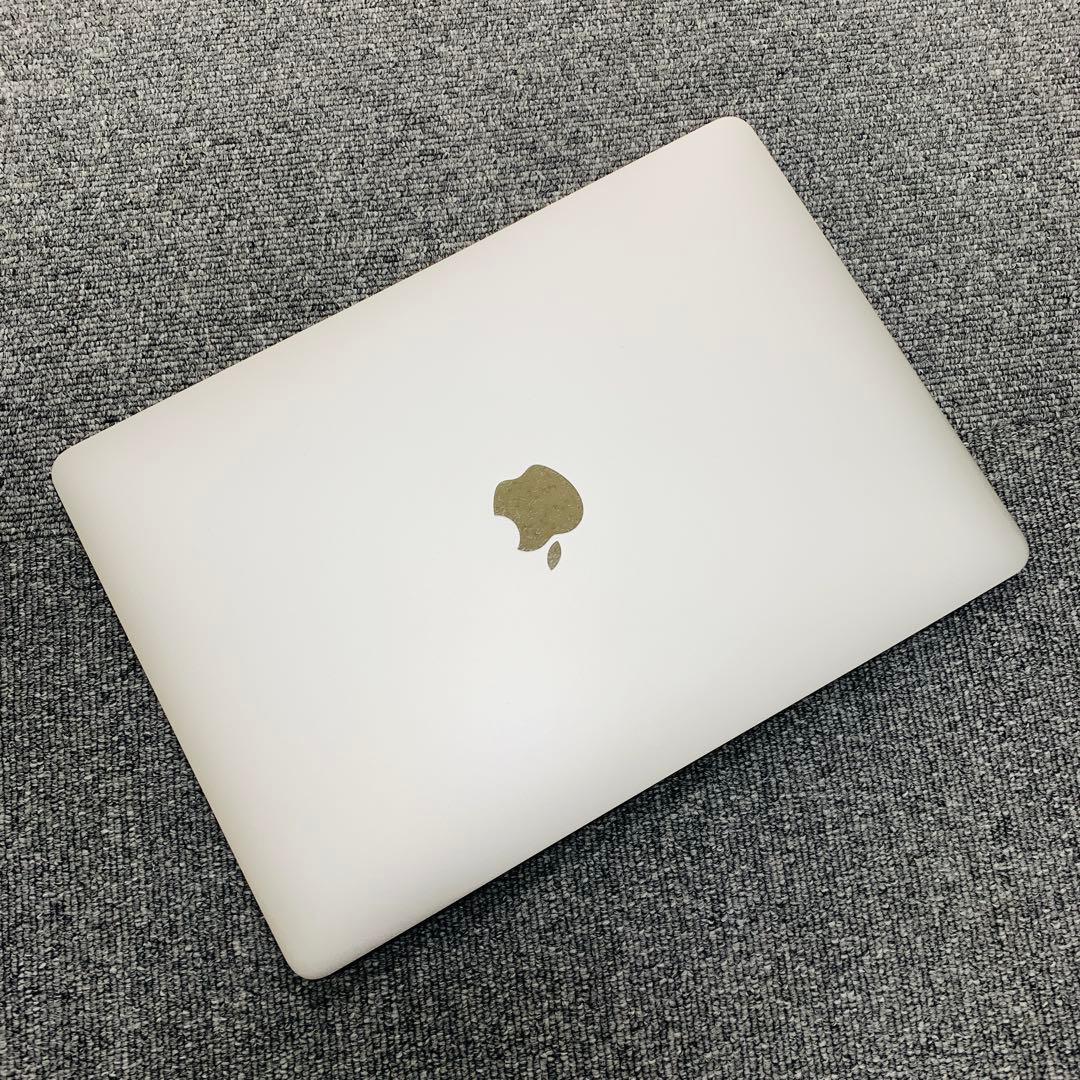 MacBook Pro 2019 i7/16GB/SSD 256GB 美品