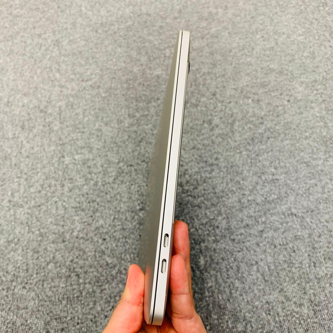 MacBook Pro 2019 i7/16GB/SSD 256GB 美品
