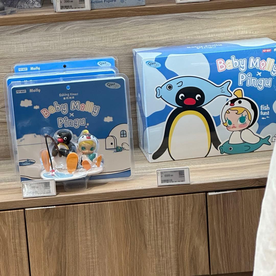 【新品未開封・希少】 POP MART Baby Molly × Pingu