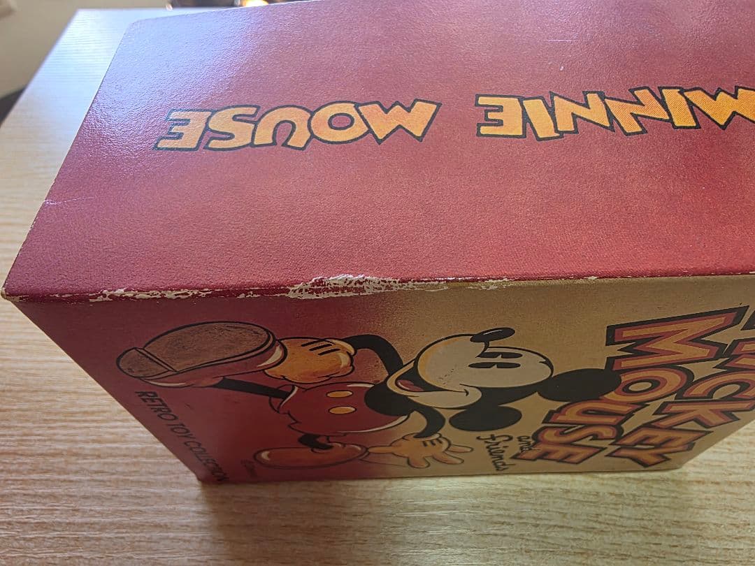 ディズニー レトロ ミッキー ミニー 木製フィギュア 3体セット 箱付き