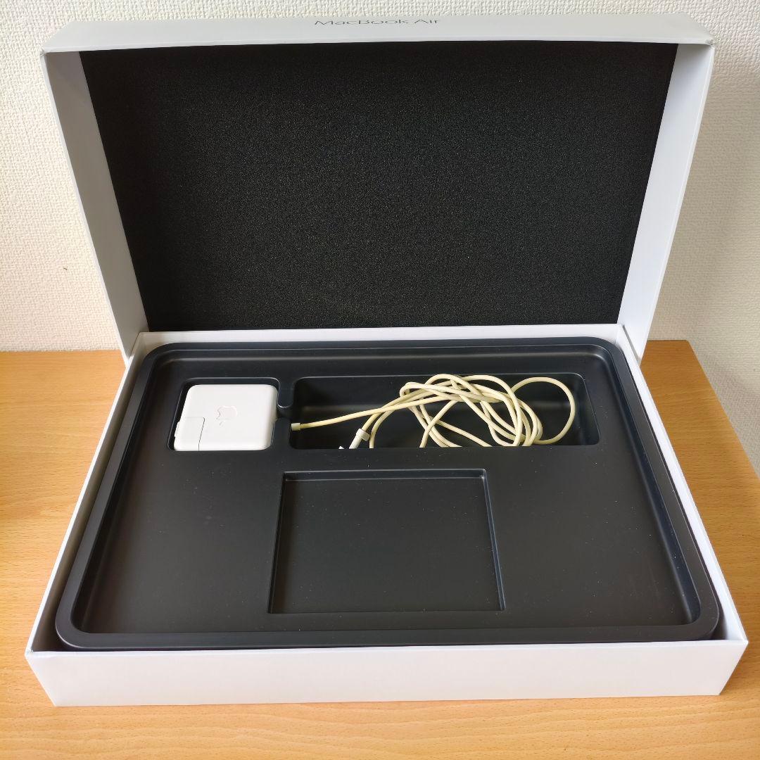 【ds】Macbook Air 13インチ i5 8G バッテリー◯
