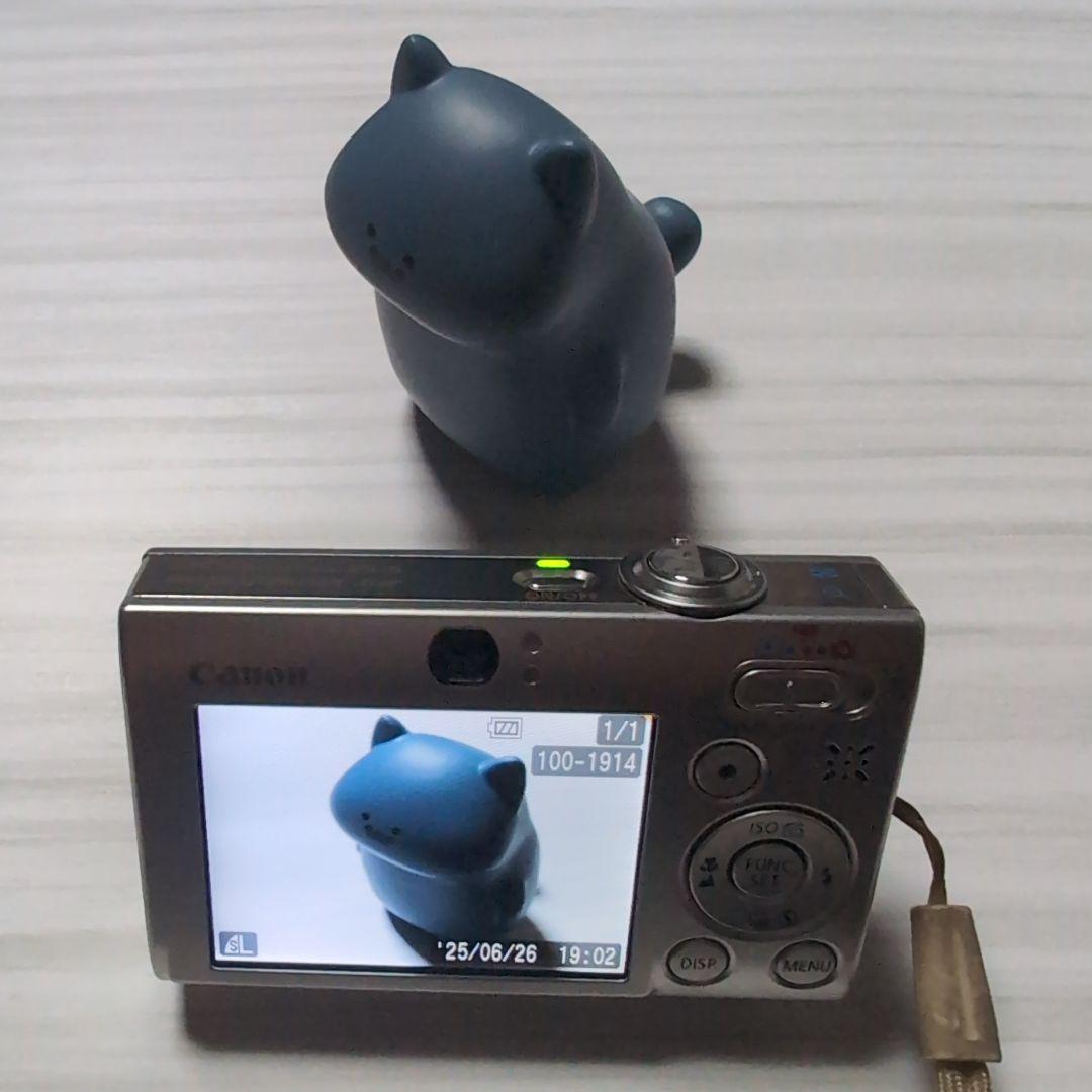 Canon IXY DIGITAL 25 ISカメラ本体と充電器セット