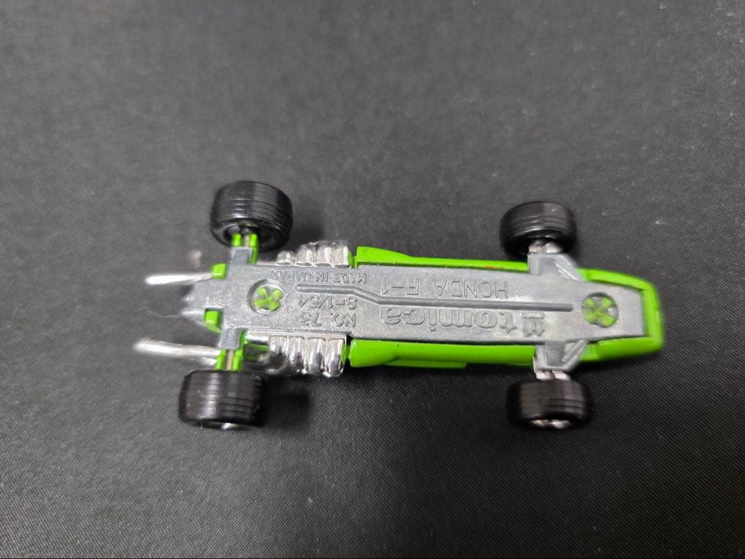 トミカ黒箱73ホンダF-1(日本製) 希少緑色。