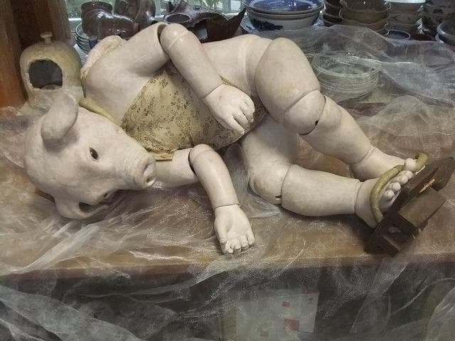 中村寝郎作　人形作家　豚さん　女の子　球体　球体関節DOLL