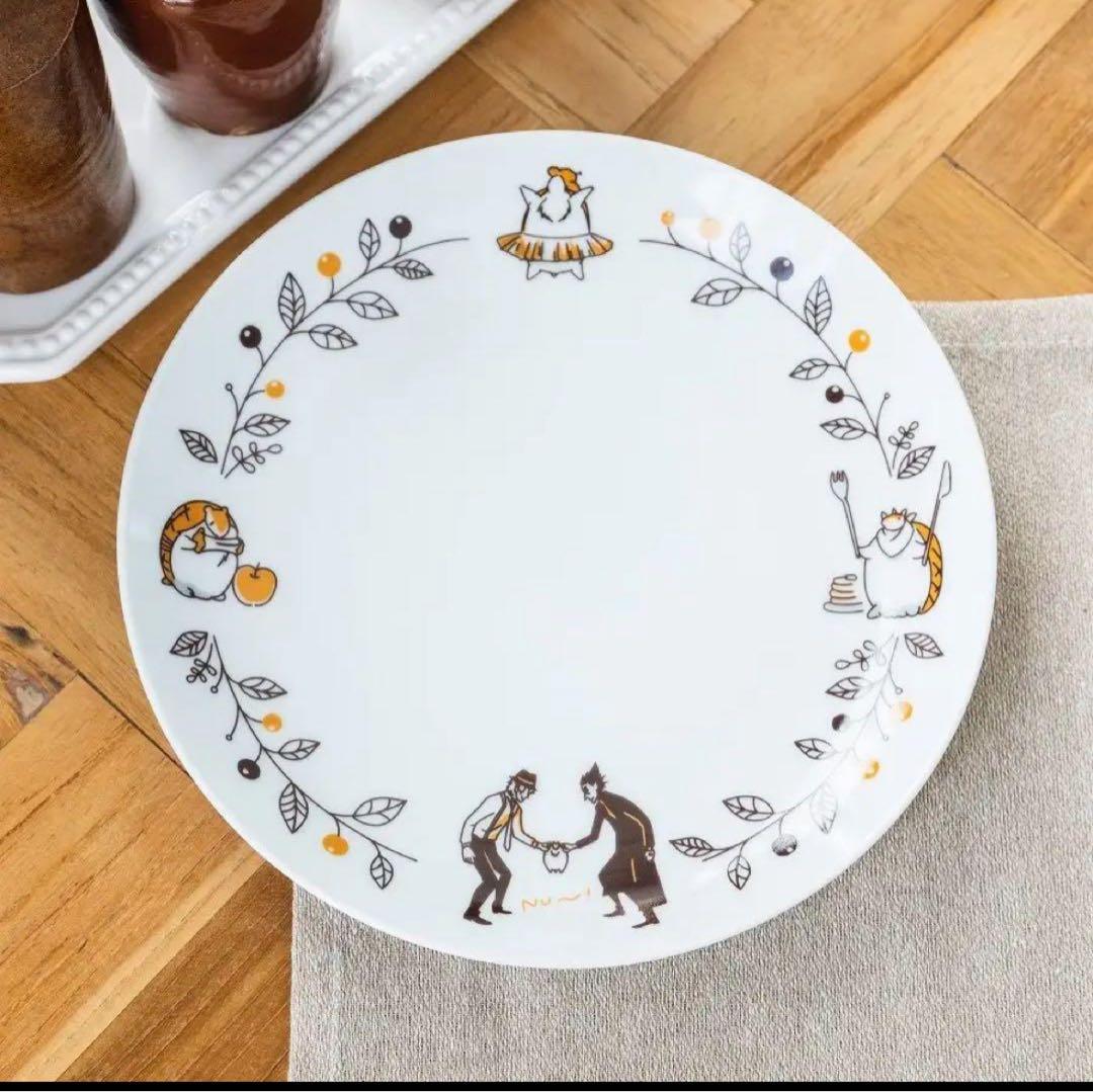 吸血鬼すぐ死ぬ　食器セット