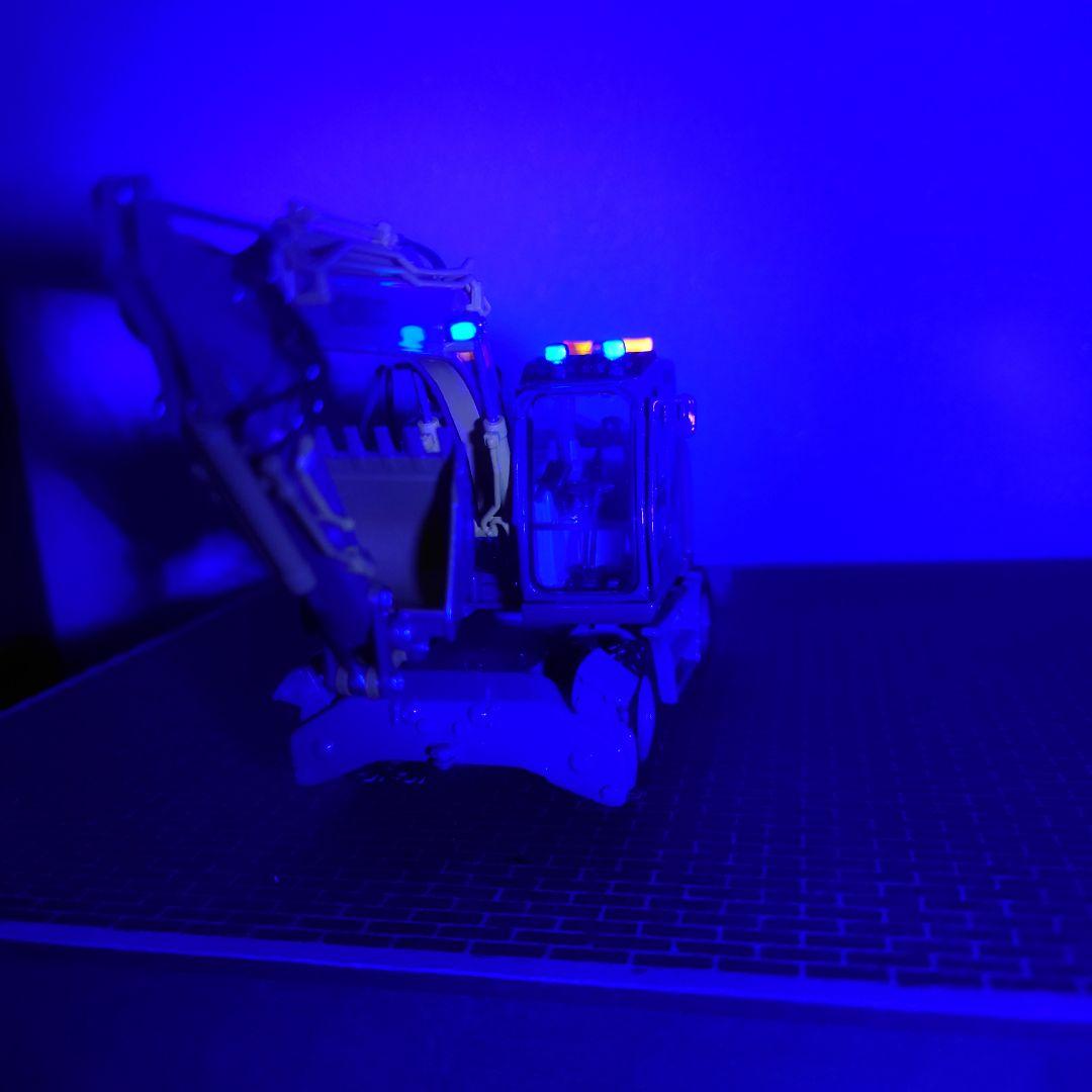 KOBELCO ED160W ホイール式ショベル(1/50)カスタム SK135