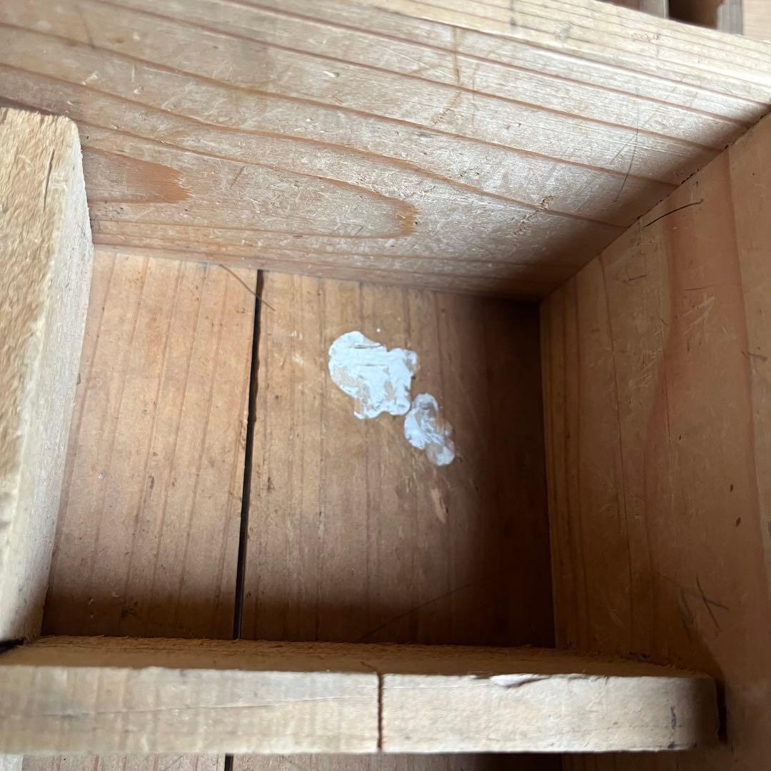 アンティーク 緑の摘みの小引き出し 3段 無垢材 昭和レトロ z656