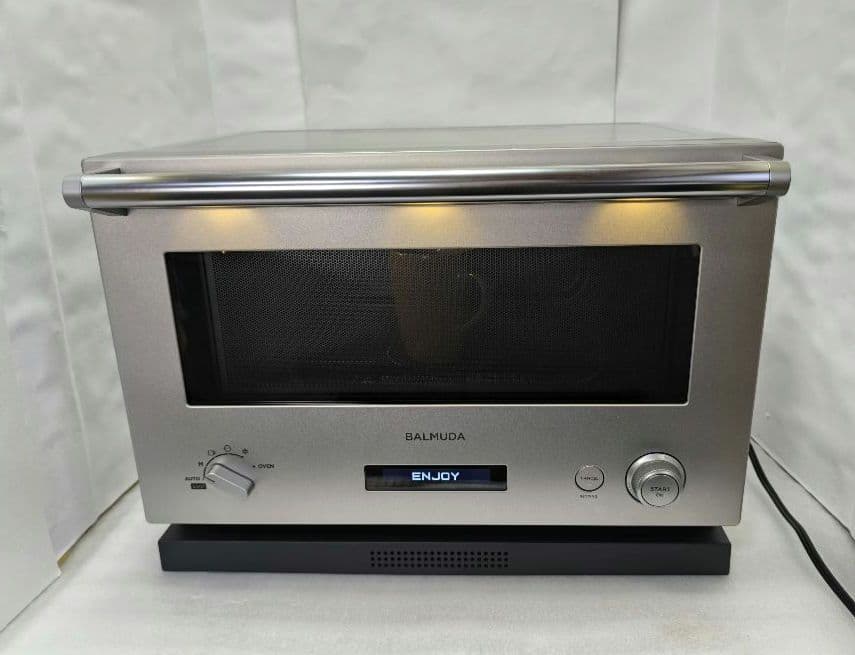 22年製 バルミューダデザイン　オーブンレンジ　K04A-SU　シルバー　2