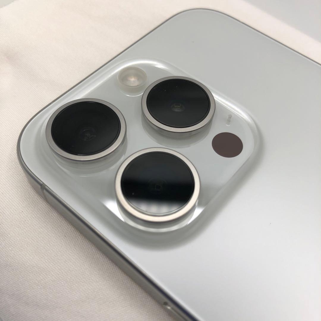 いわなみ様 Apple iPhone15Pro 128GB ホワイトチタニウム