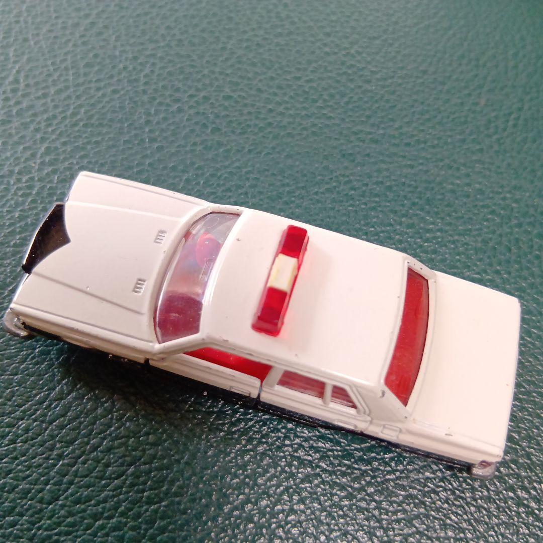 トミカ 昭和 消防車 日本製　献血運搬車 パトカー　CROWN JAPAN