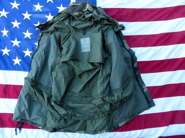 希少 米軍実物 ESWCS ゴアテックスパーカー １st M-R 422