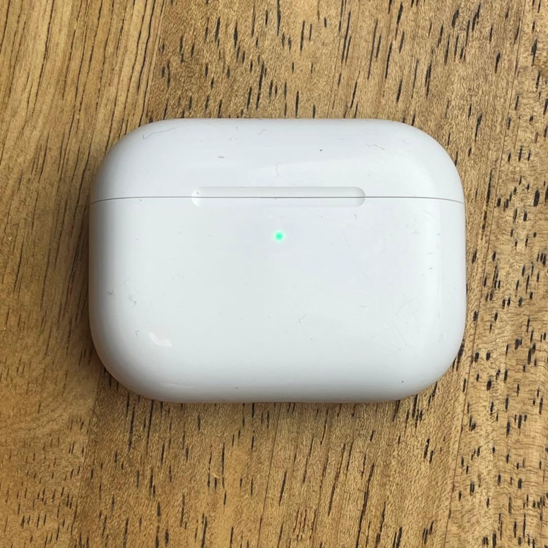 AirPods Pro 第3世代 A3122 エアーポッズ プロ ケース