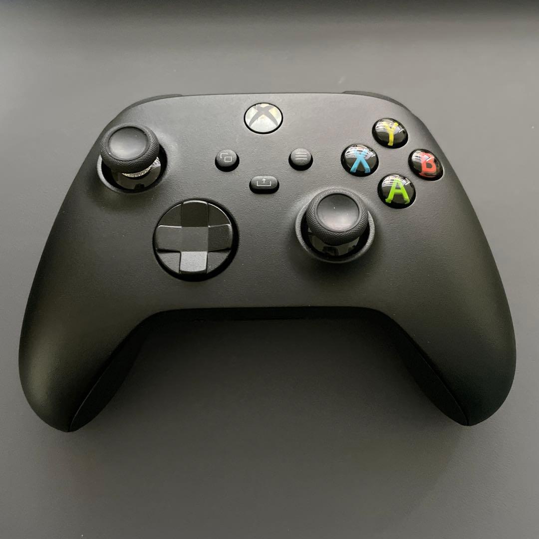 Flydigi VADER 4 PROとXBOXコントローラ