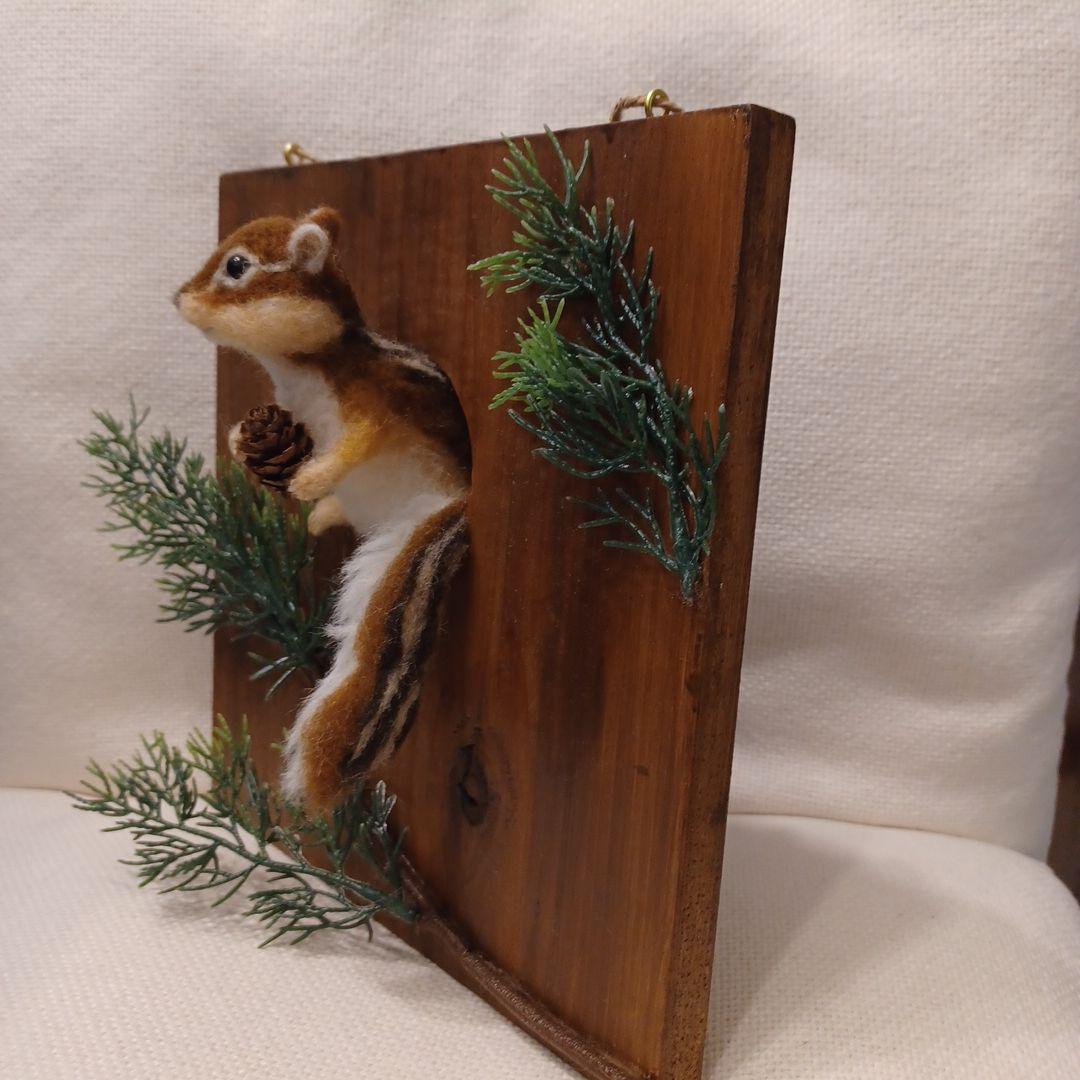 りす(羊毛フェルト)壁掛け