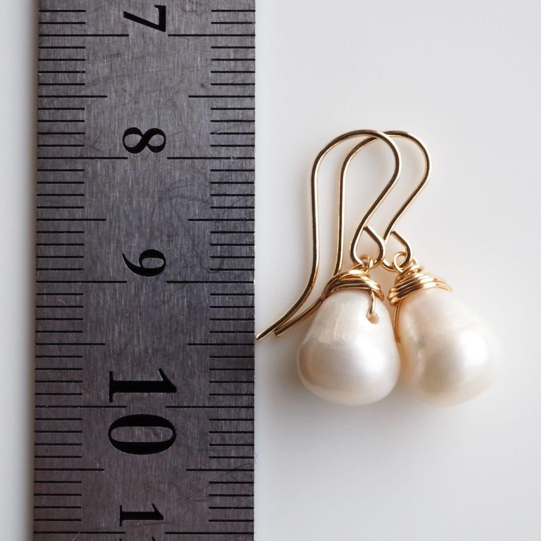 【はくとん( 'ω')ŧ‹\"ŧ‹\"】国産シェルパールのゴムブレスレット