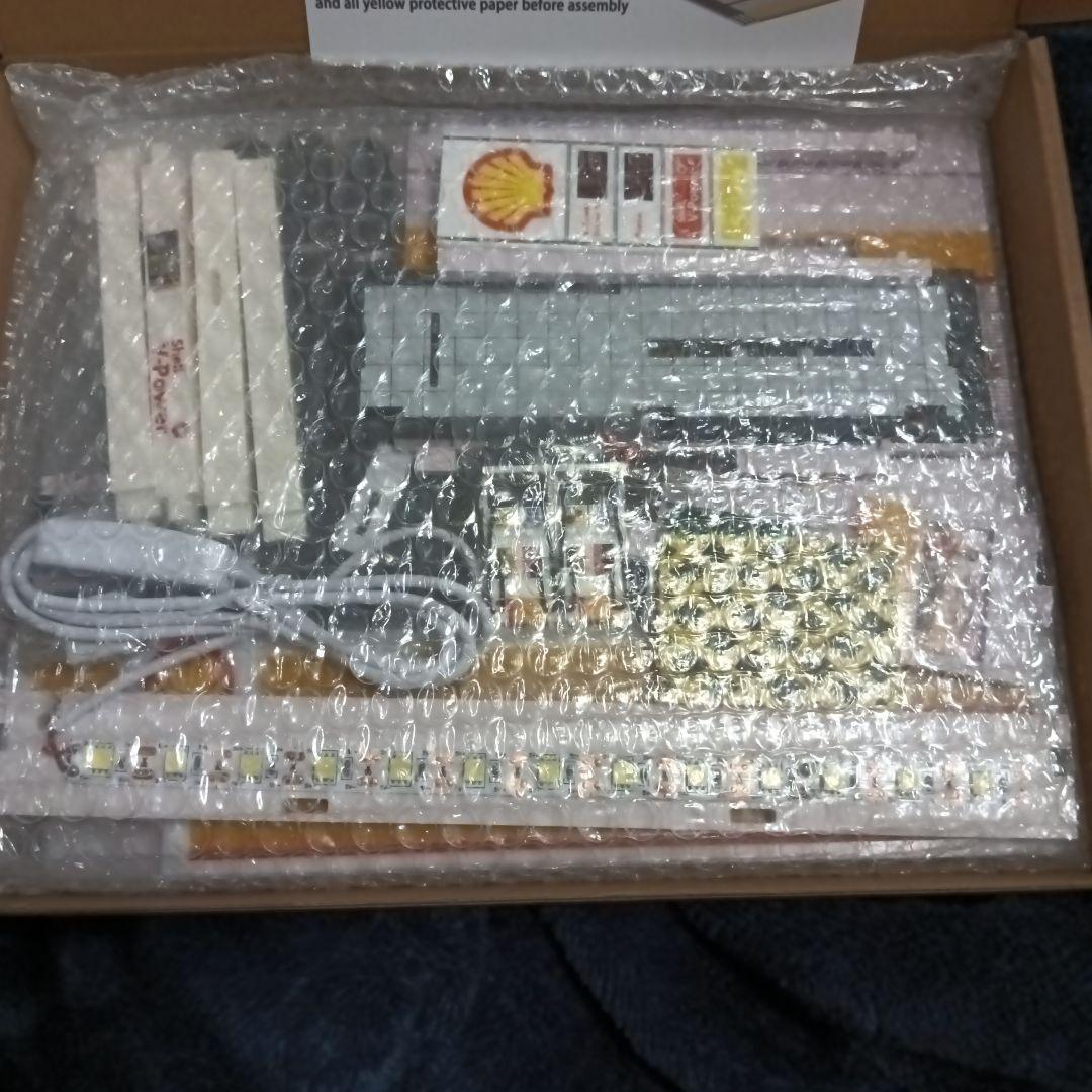 1/64shell GasStationシェルガソリンスタンド LEDライト付き