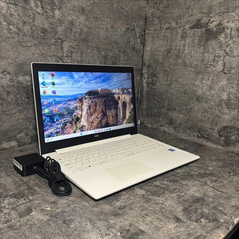 ★Windows11 最新オフィス2024 初期設定済すぐつかえます★NEC