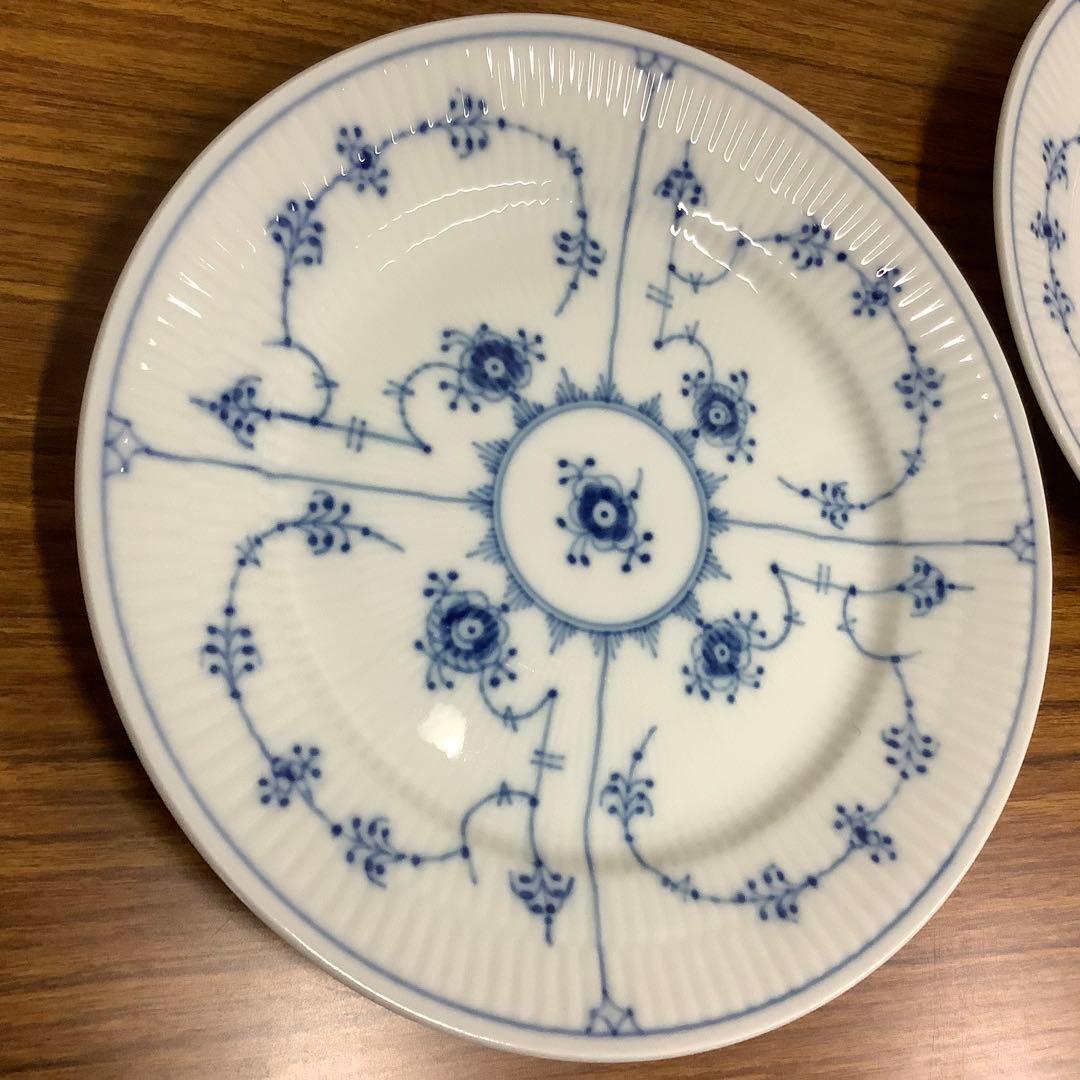 ロイヤルコペンハーゲン 19cm ブルーフルーテッド プレイン プレート　２枚
