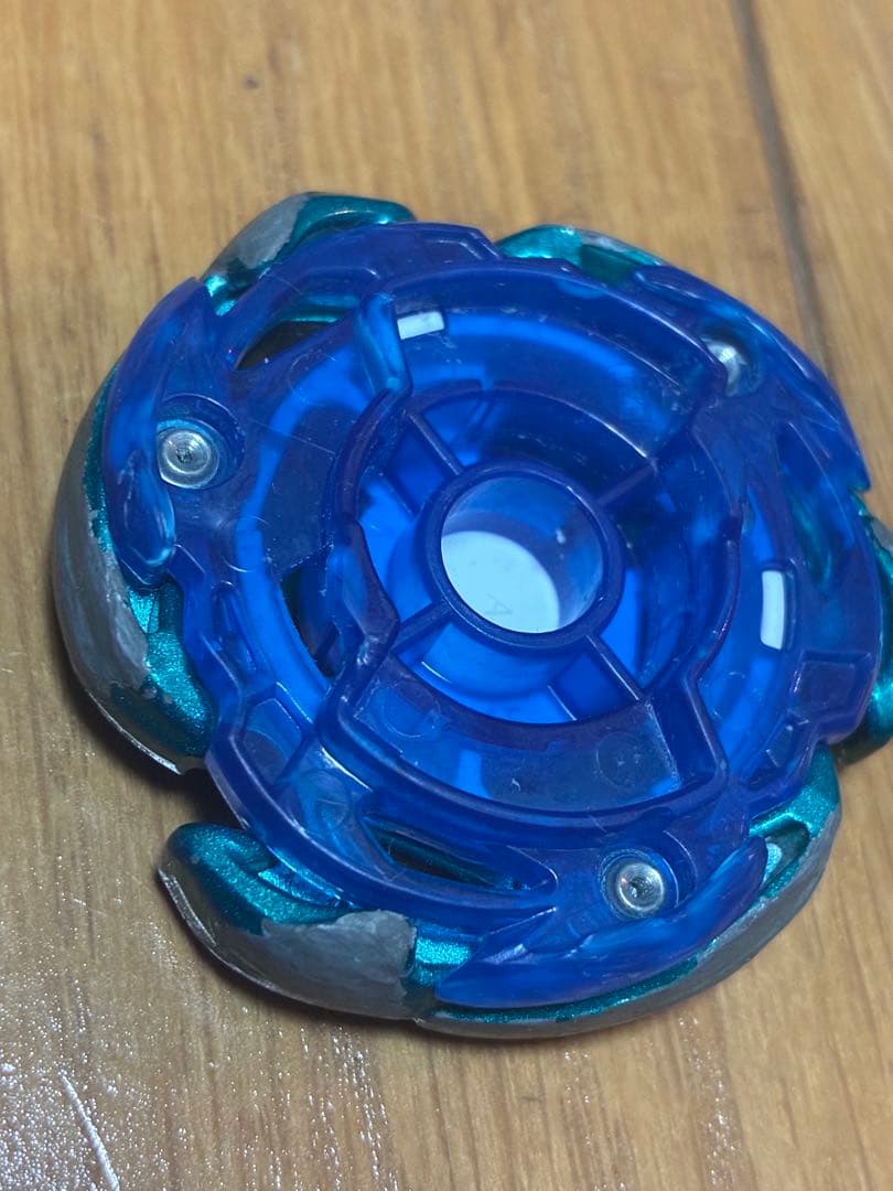 ベイブレードx エアロペガサス　メタルコート ブルー　青　ブレードのみ　中古