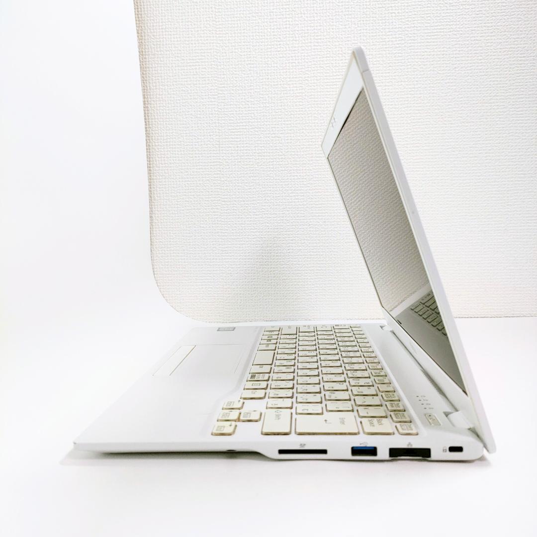タッチパネル✨️第8世代i7/オフィス/Windows11/小型ノートパソコン