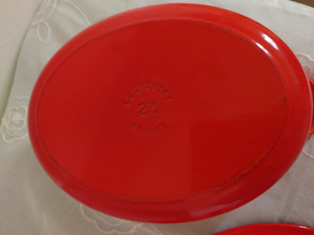 ル・クルーゼ(Le Creuset) ココット・オーバル23cm