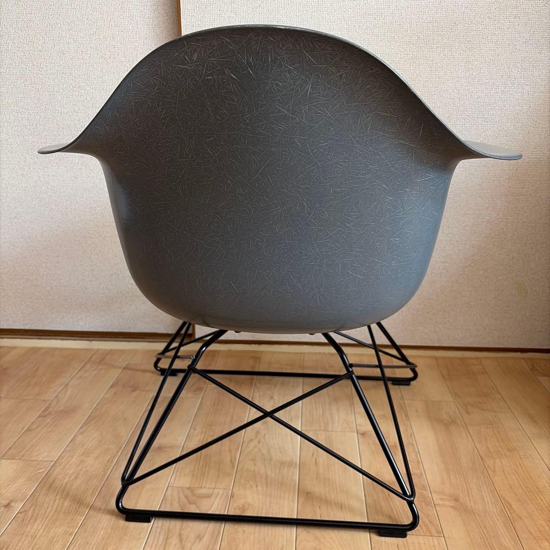 ハーマンミラー　イームズ　ファイバーグラス　Eames グレー