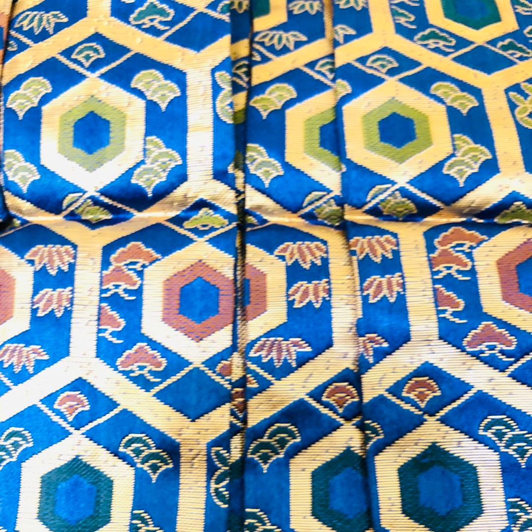 七五三５歳完全フルセット‼️豪華紺地系兜鷹金彩煌びやか⭐︎袴金蘭刺繍煌びやか際立つ