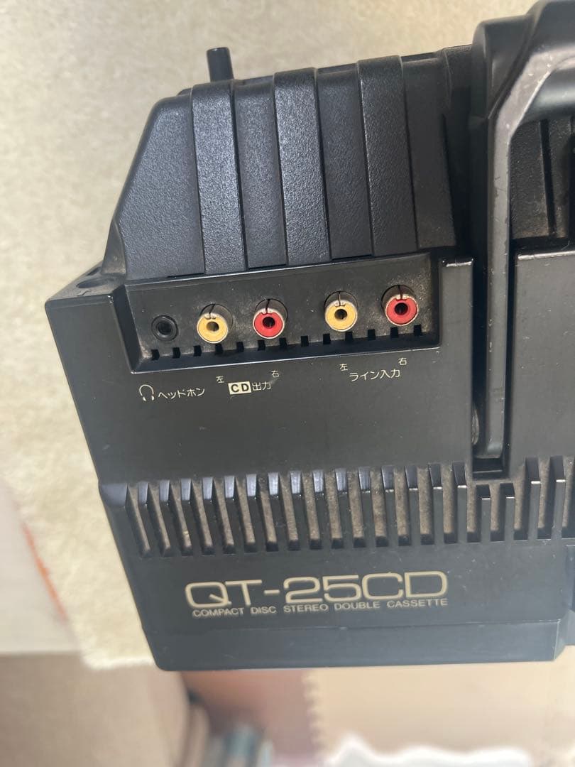 SHARP QT-25CD ラジカセ 動作未確認 破損あり 現状品