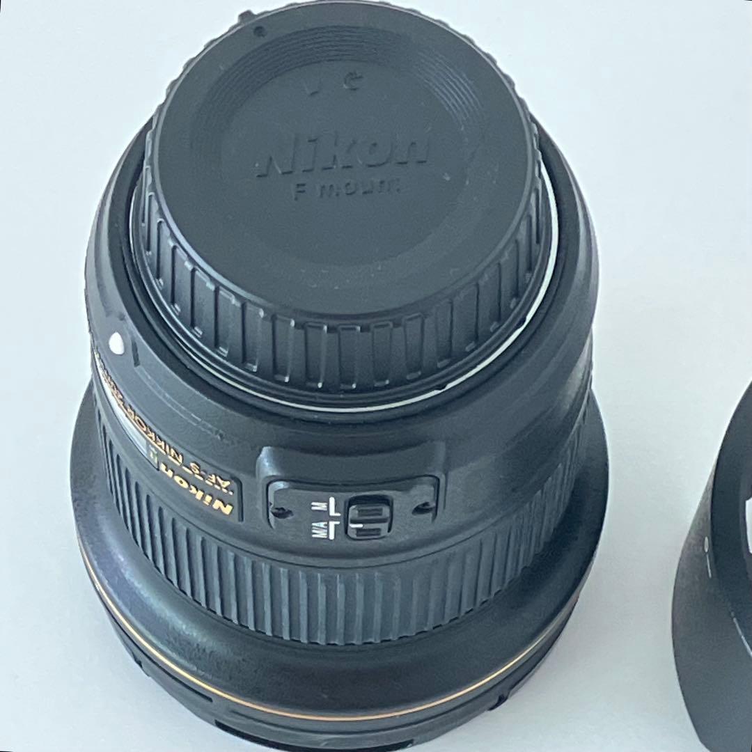 専用NIKKOR AF-S 20mm f/1.8G ED（レンズプロテクト付き）