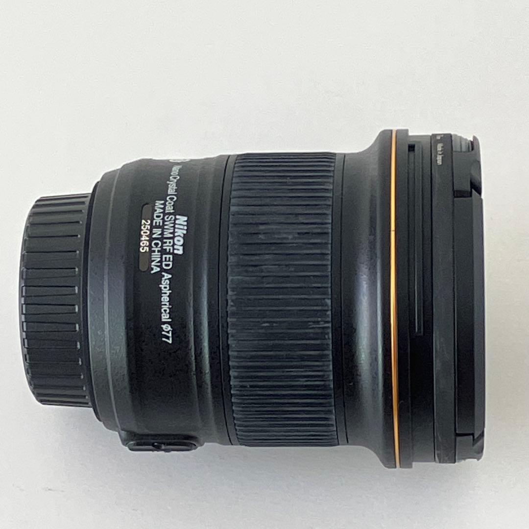 専用NIKKOR AF-S 20mm f/1.8G ED（レンズプロテクト付き）