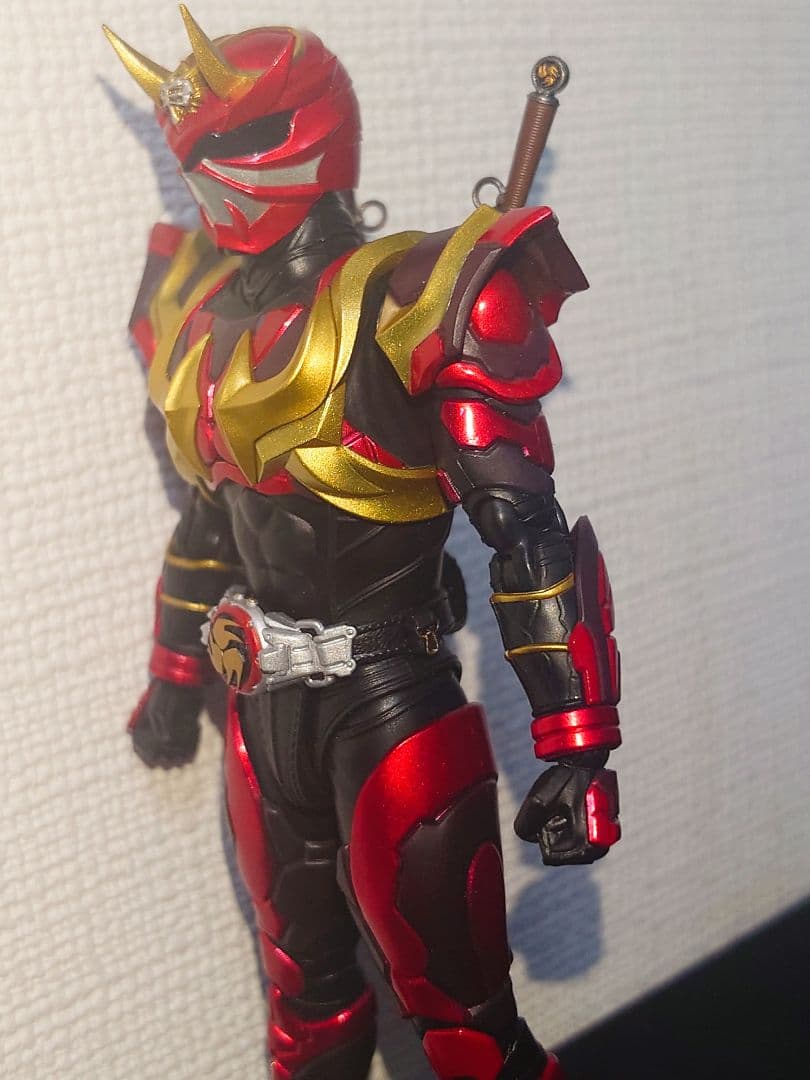 S.H.Figuarts　真骨彫　 仮面ライダー装甲響鬼　開封品
