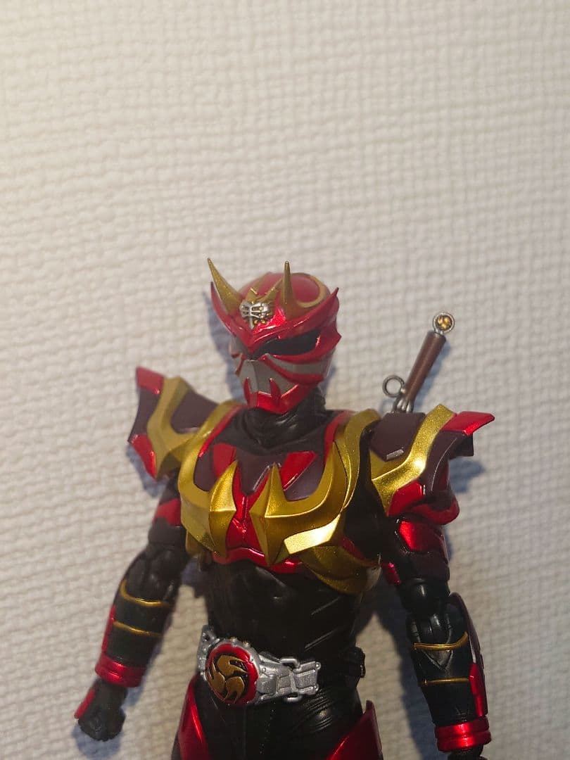 S.H.Figuarts　真骨彫　 仮面ライダー装甲響鬼　開封品