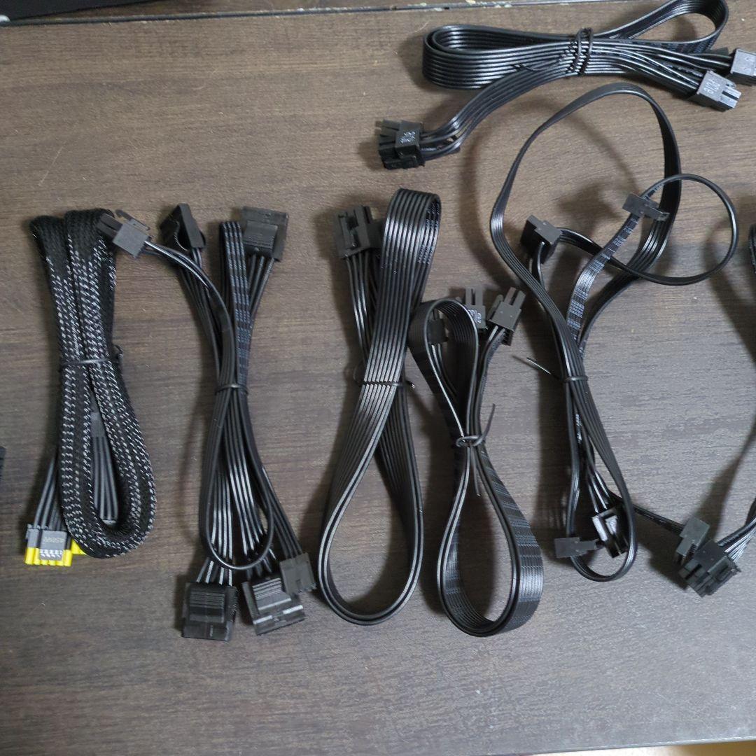 ほぼ新品MSI 750W MAGA750GL PCIE5 80PLUS GOLD