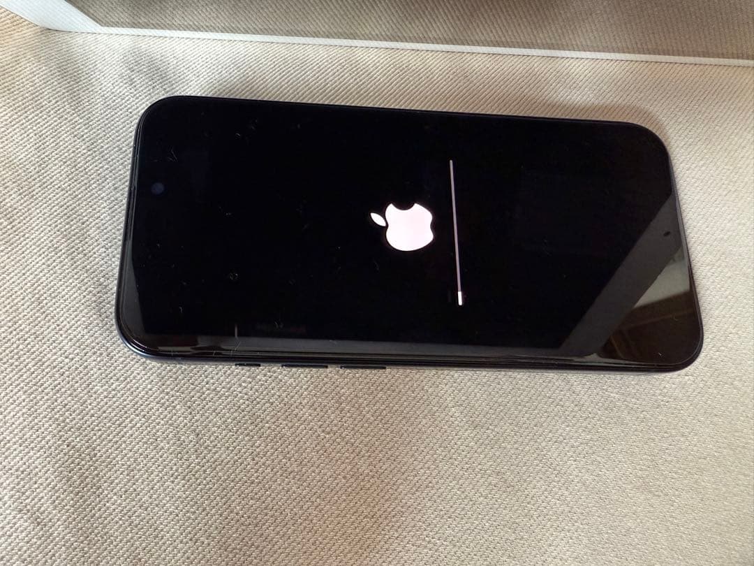 iphone15 pro 中古品
