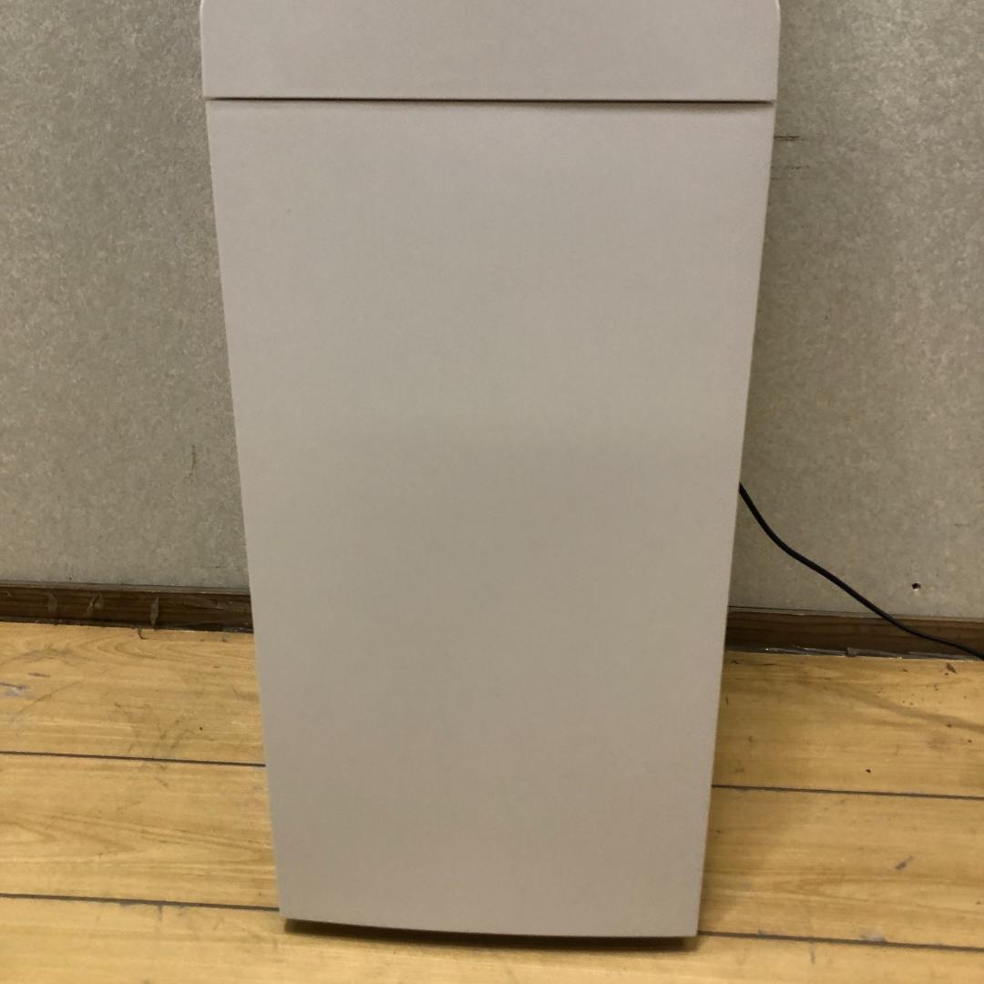 美品 2024年製 HC22D1L-PW ウォーターサーバー 250707
