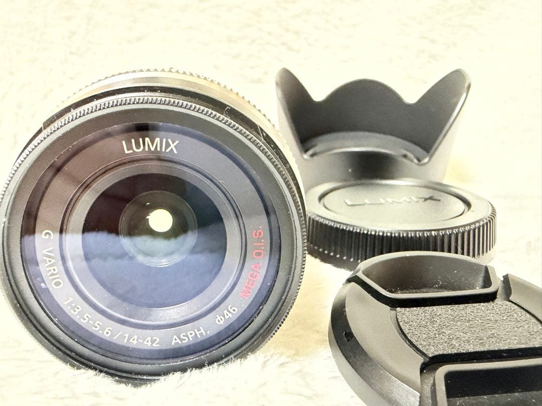 オリンパスE-M5 Mark III /LUMIXレンズ美品 【値下げ最終価格】