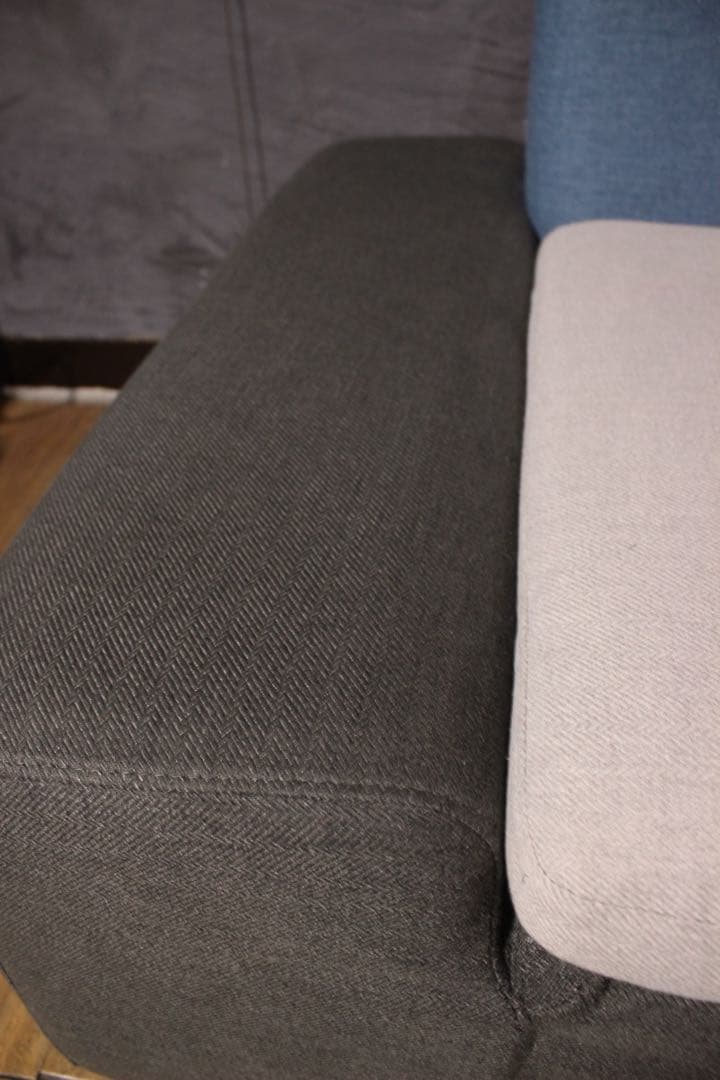 首都圏送無料〜ARMONIA ERNO23万テトリス型 アートデザイン　ソファー