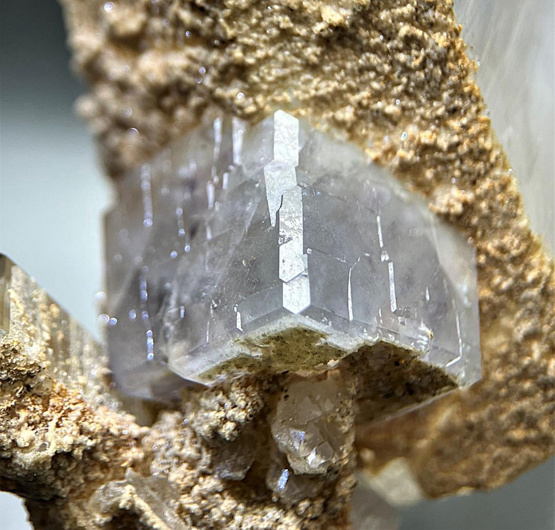 中国湖南省 揺崗仙鉱山　フローライトonクォーツ　　鉱物標本　原石