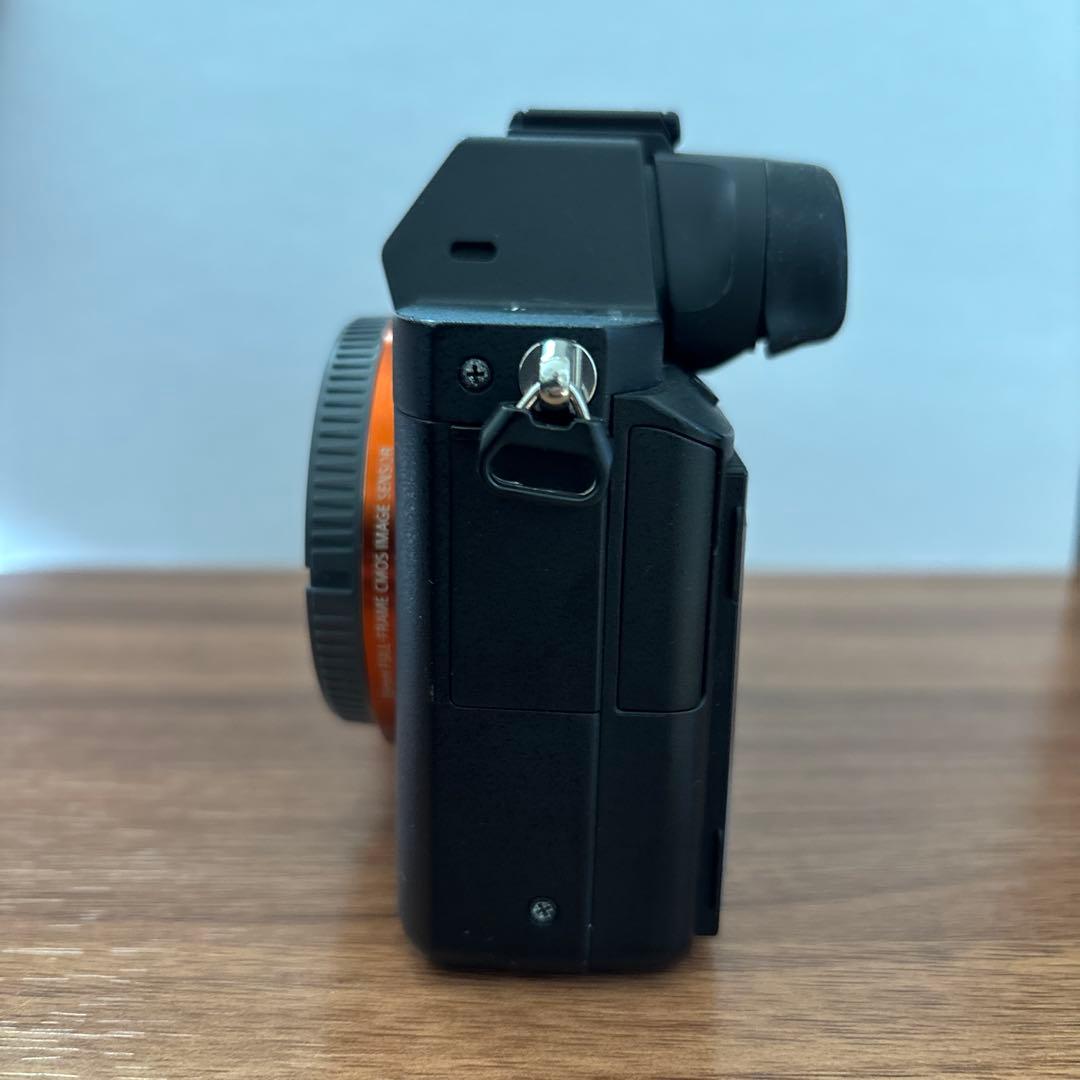 SONY α7 II ミラーレス一眼カメラ(本体のみ)