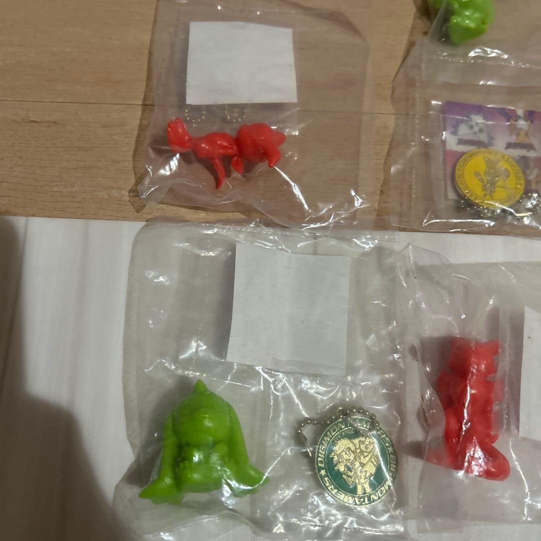デジモン ミニフィギュア　8個セット　レトロ