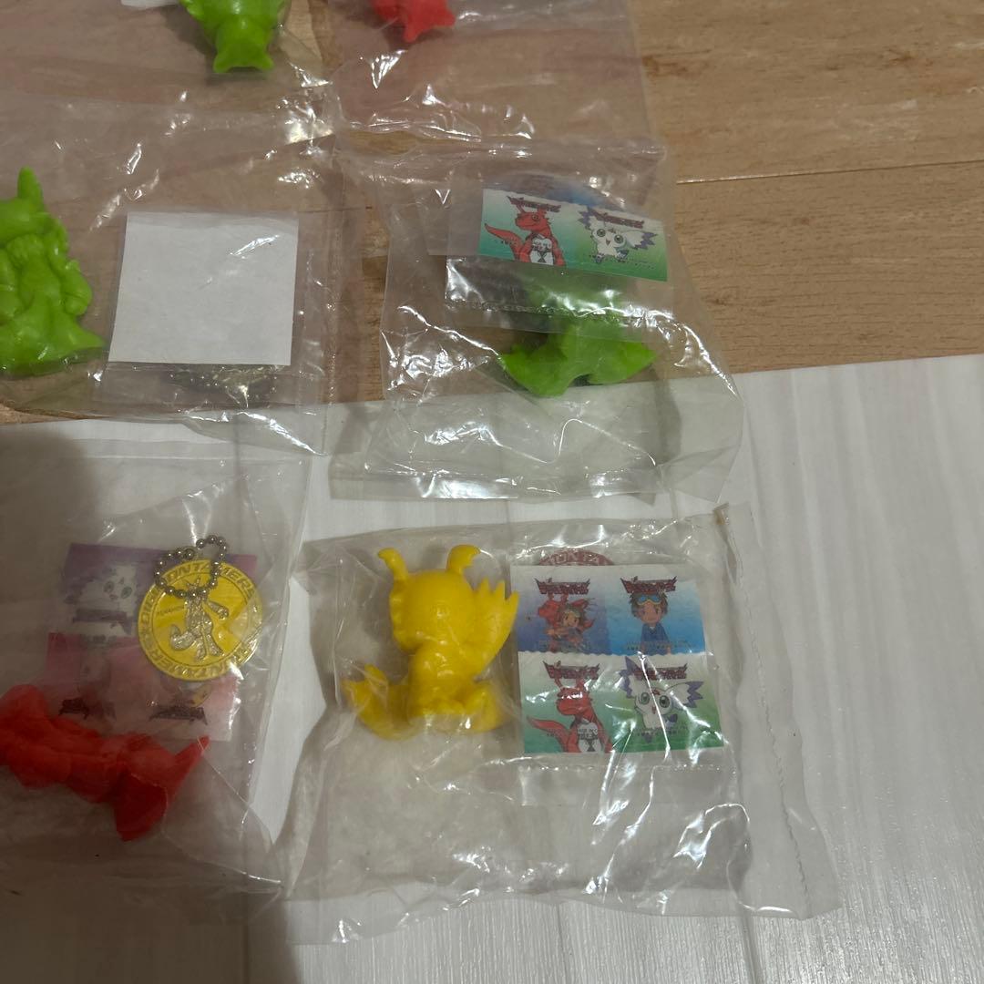 デジモン ミニフィギュア　8個セット　レトロ