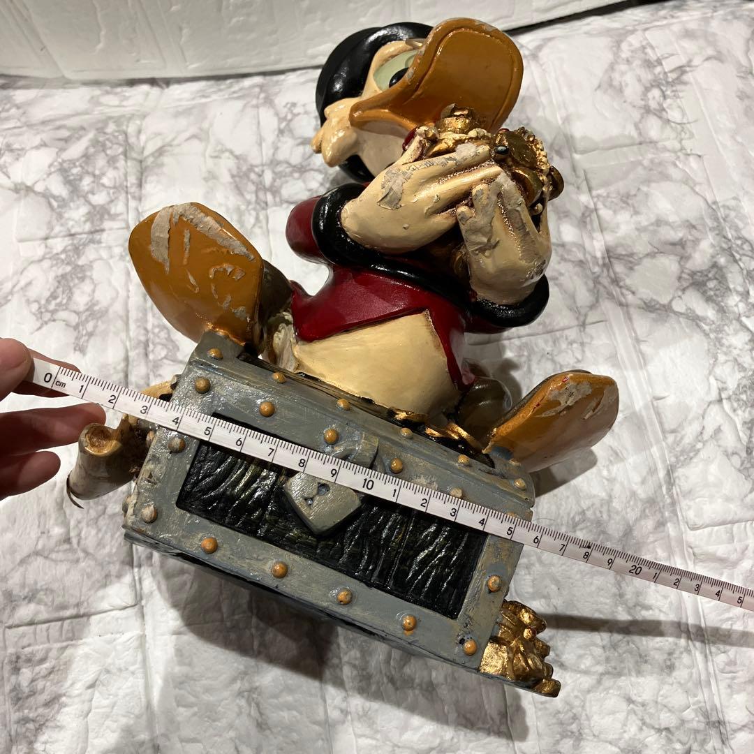 ディズニー スクルージ 置物 宝箱