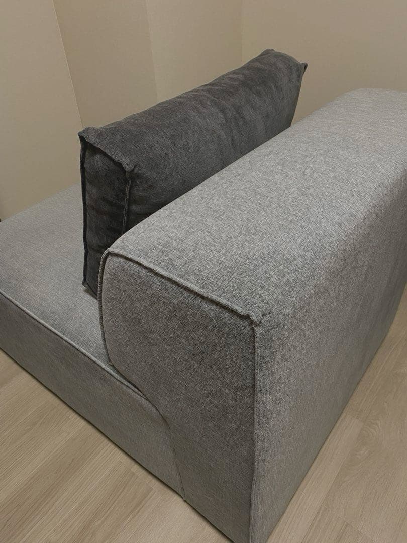 週末値引き　kare インフィニティ　ソファ　1P